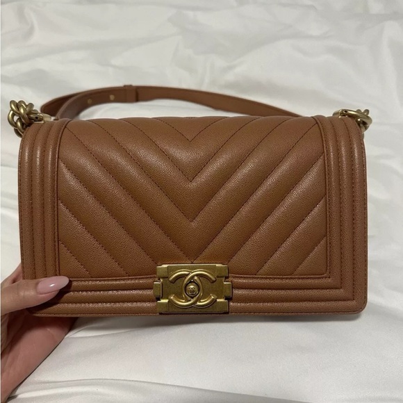 CHANEL Caramel Quilted Medium Boy Flap Caviar Leather Bag Gold Hardware - Picture 1 of 12